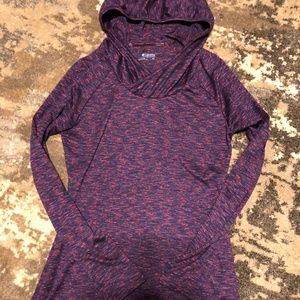 Columbia hooded long sleeve